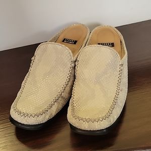 Stuart Weitzman shoes